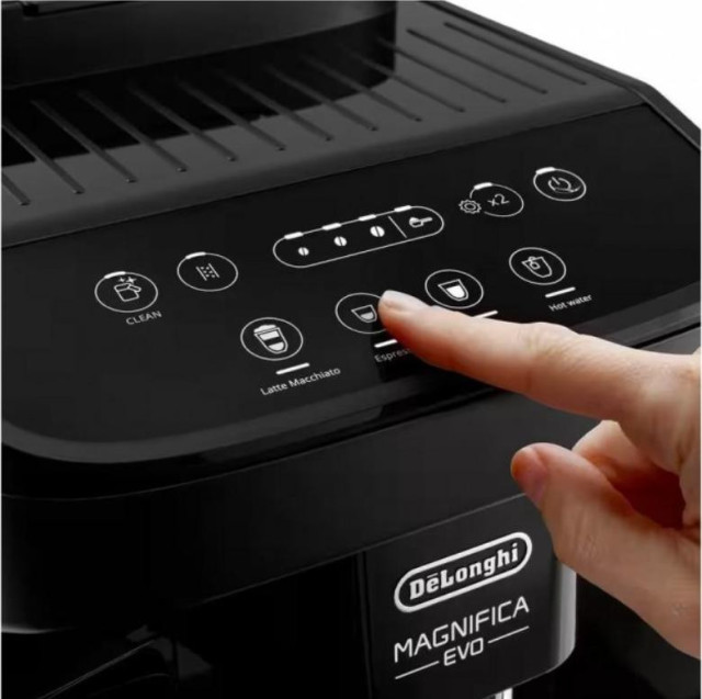 Кофемашина Delonghi Magnifica Evo Milk ECAM 290.51.B
