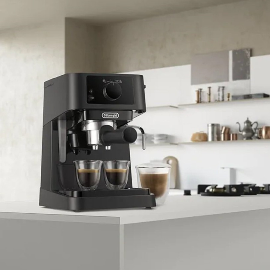  Кофеварка Delonghi EC235.BK 